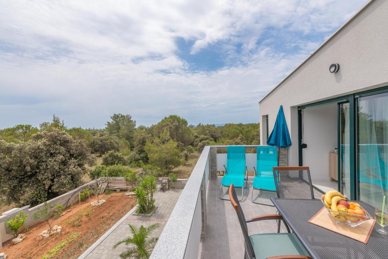 ויר Windrose Apartments מראה חיצוני תמונה