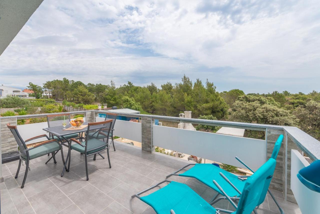 ויר Windrose Apartments מראה חיצוני תמונה