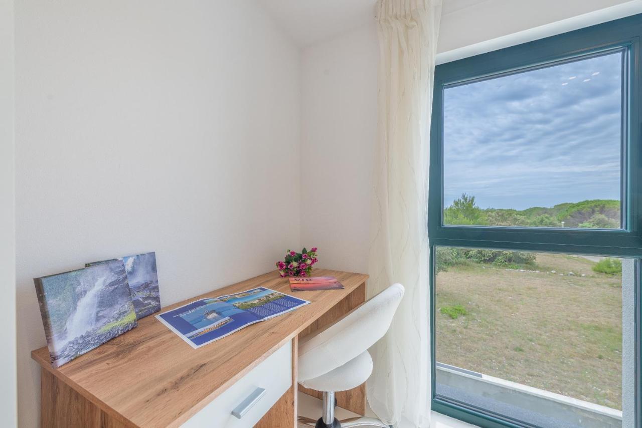 ויר Windrose Apartments מראה חיצוני תמונה