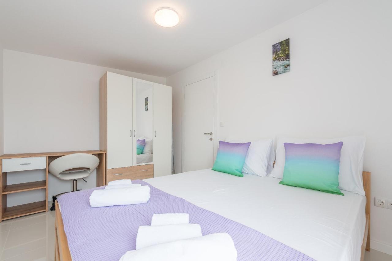 ויר Windrose Apartments מראה חיצוני תמונה
